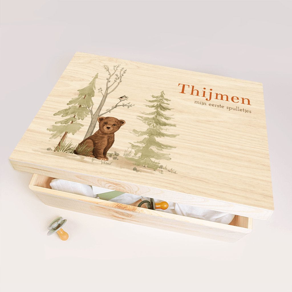 Memory box baby met lief beertje in het bos