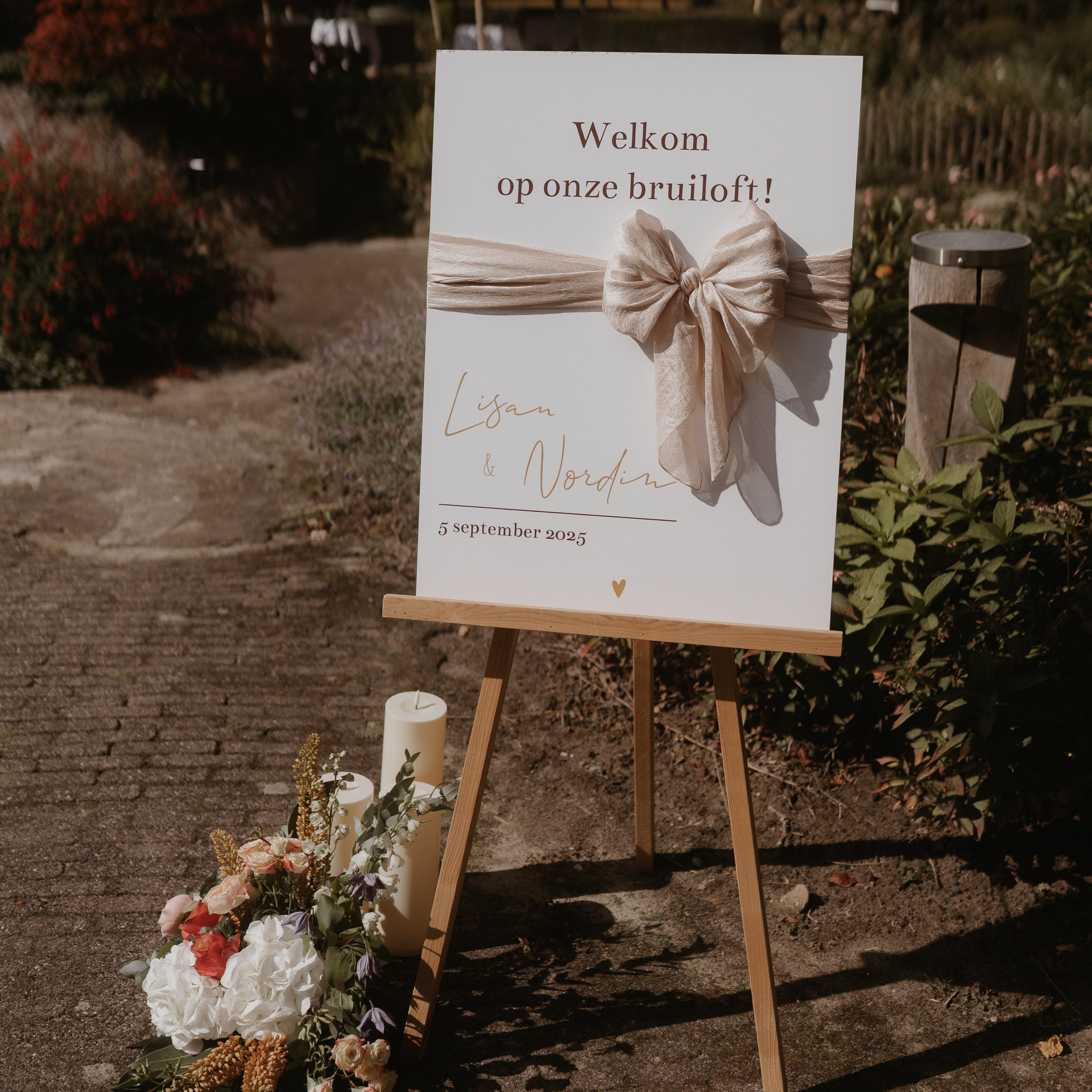 Bruiloftbord wit bruin