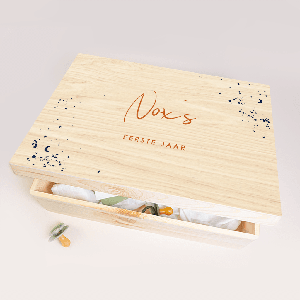 Memory box stoer met verfspetters en maantjes