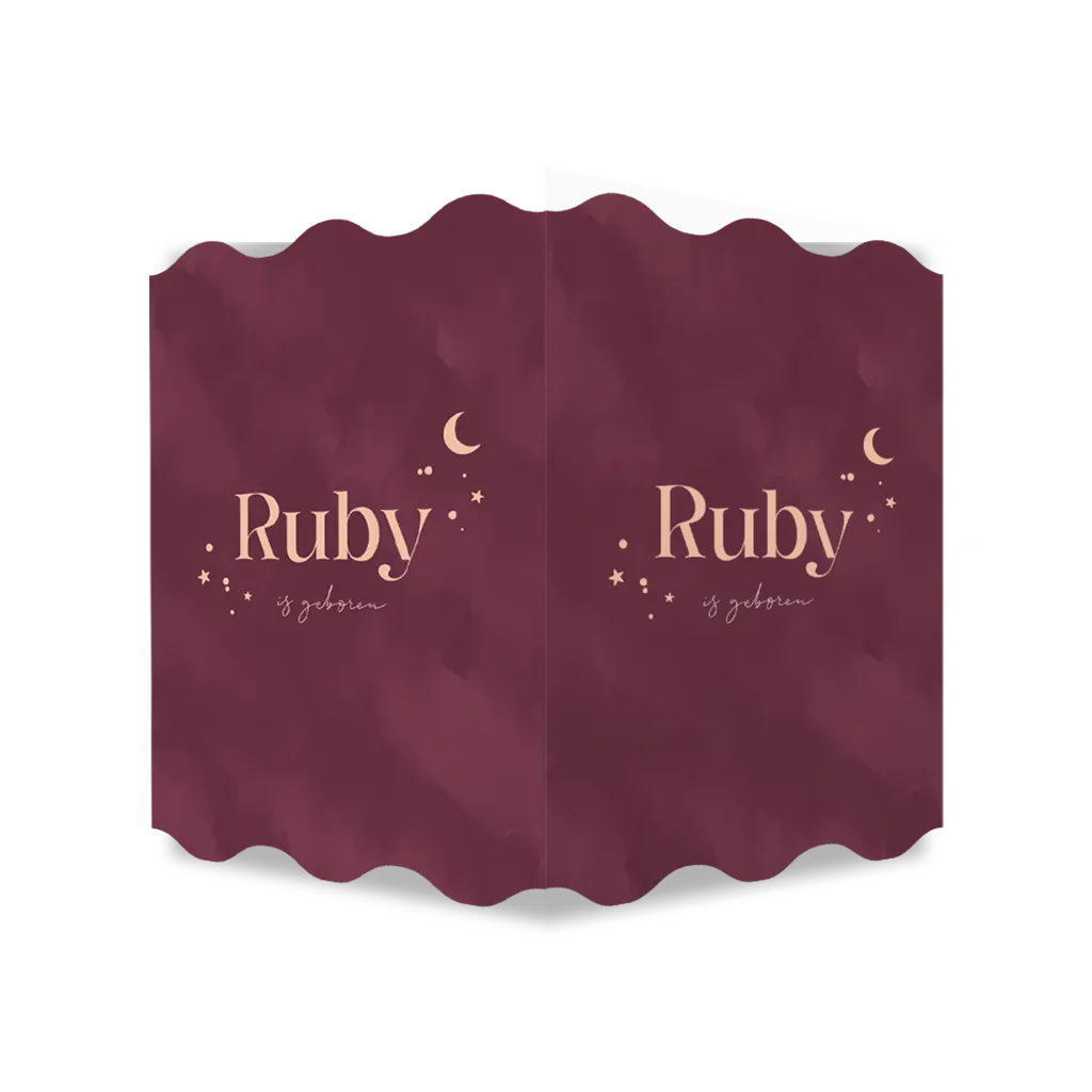 Raambord in bordeauxrood met naam en golvende rand