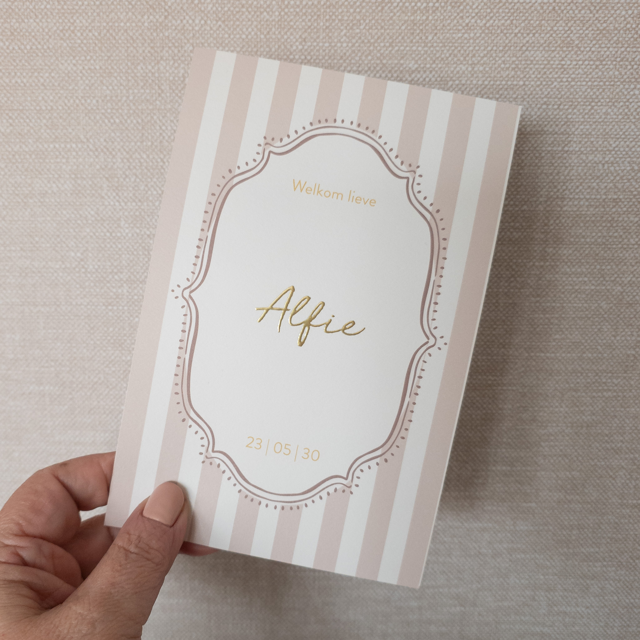 geboortekaartje gestreept bruin beige