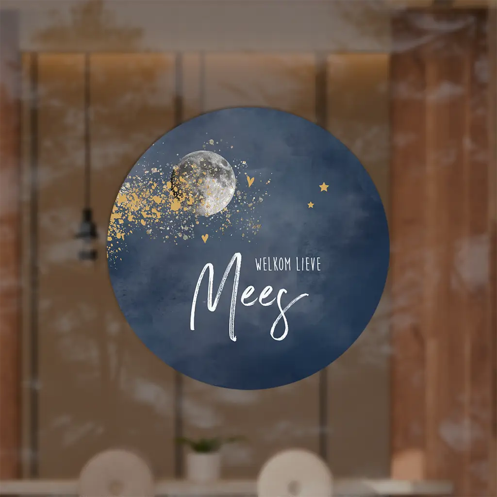 Stoere donkerblauwe raamsticker met maan en hartjes