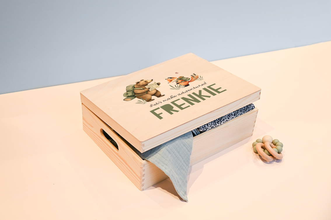 Avontuurlijke memorybox met naam, beer en vos
