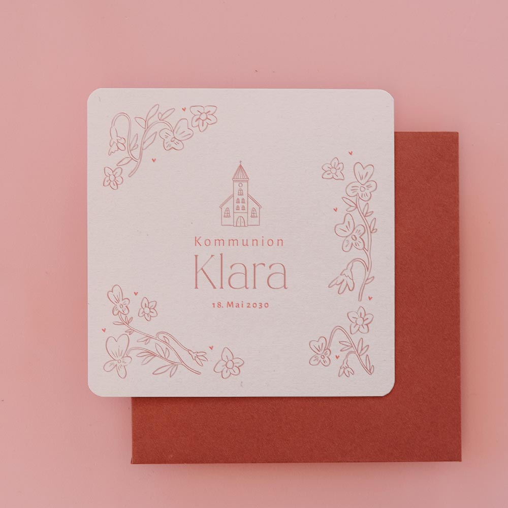 Einladung zur Kommunion mit rosa Blumen-Linienzeichnungen