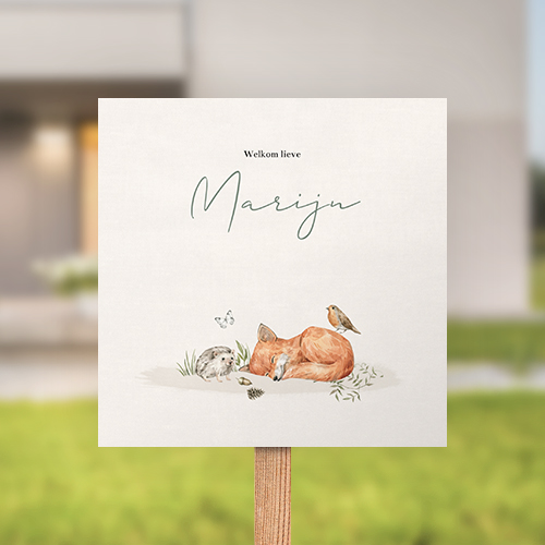 Neutraal tuinbord geboorte met bosdieren