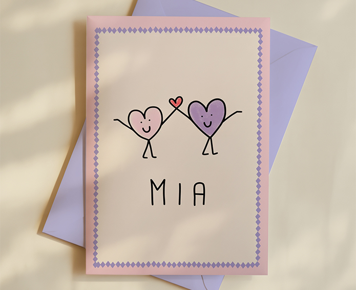 Geboortekaartje getekende hartjes grote zus paars roze Mia