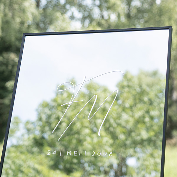 Bruiloft spiegelsticker met initialen