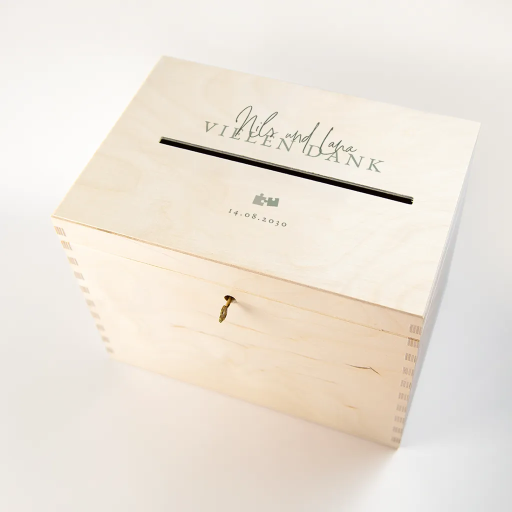 Kartenbox Hochzeit mit grüner Schrift und Puzzlestücken