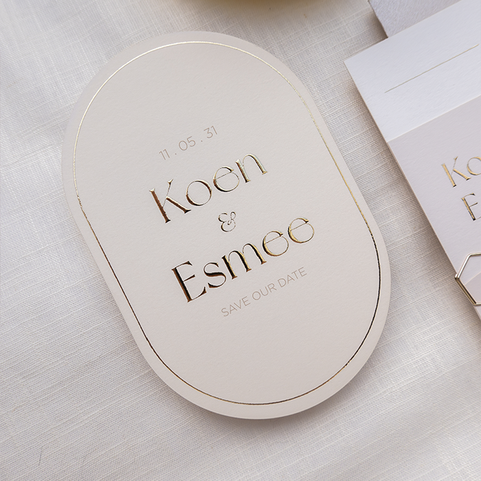 Chique ovale save the date in naturel