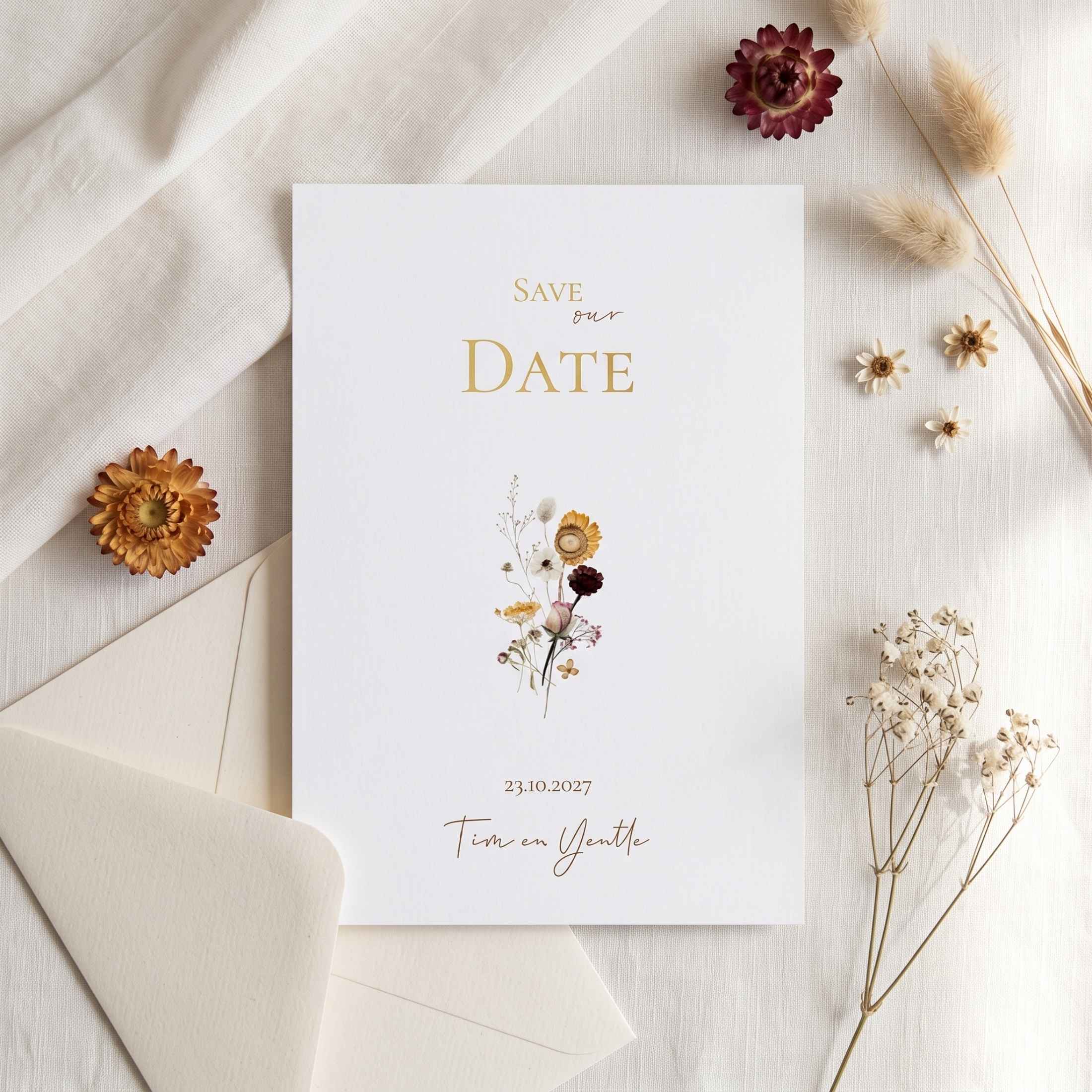 Save the Date gekleurde bloemen boeket