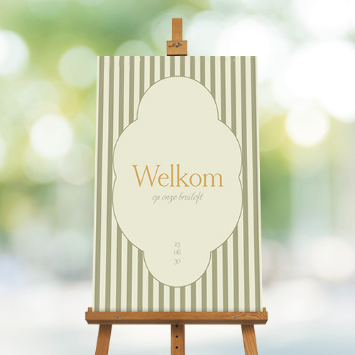 Klassiek welkomstbord met strepen en klassiek kader