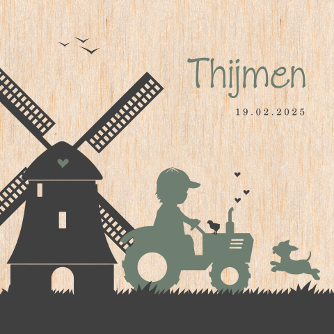 Stoer geboortekaartje op echt hout met silhouette jongetje op tractor