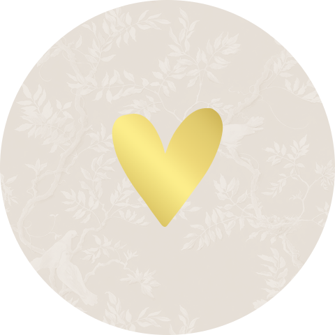 Sticker beige stoflook en goudfolie hartje
