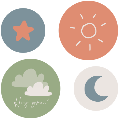 Vrolijke cirkelvormige muurdecoraties met ster, zon, wolk en maan