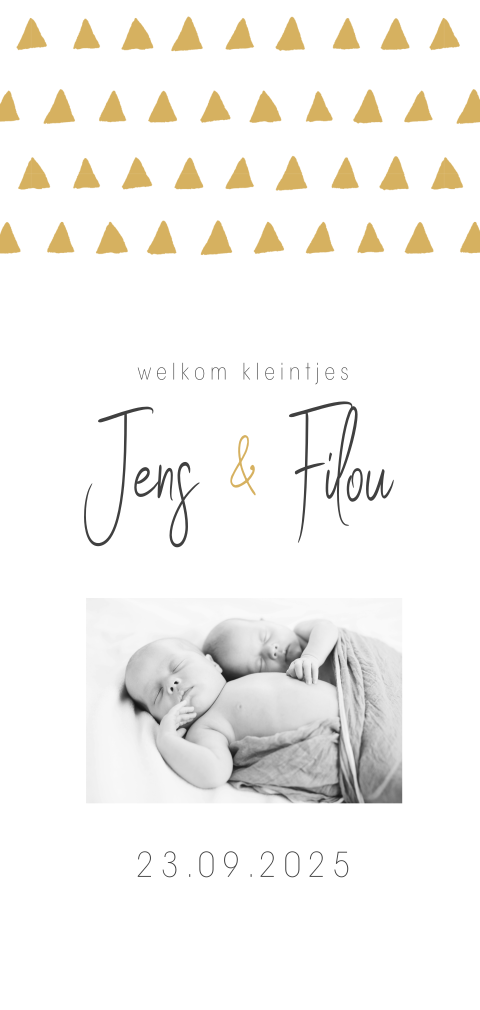 Trendy geboortekaartje met okergele driehoekjes