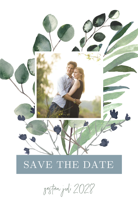 Save the Date kaart met veel blaadjes en jullie foto