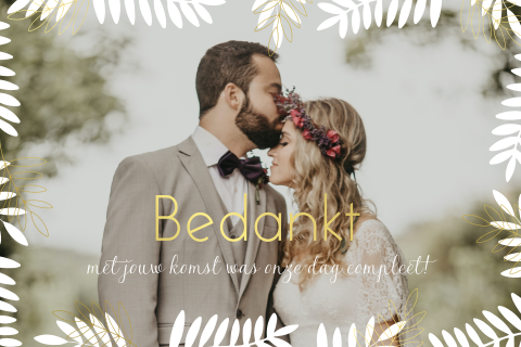 Liggend bedankkaartje met foto en randje van blaadjes