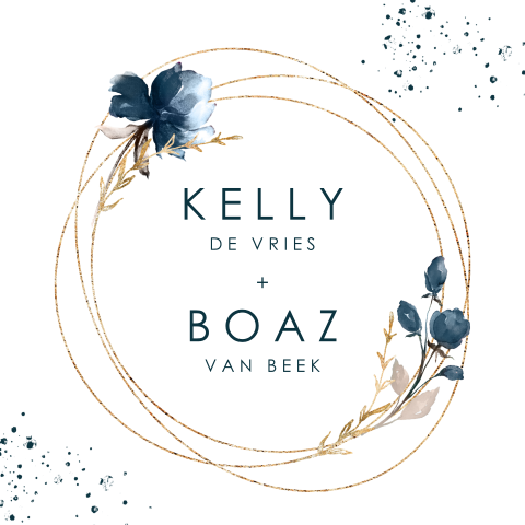 Duurzame trouwkaart met gouden cirkel en blauwe bloemen