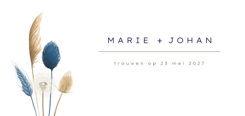 Romantische trouwkaart met blauwe droogbloemen