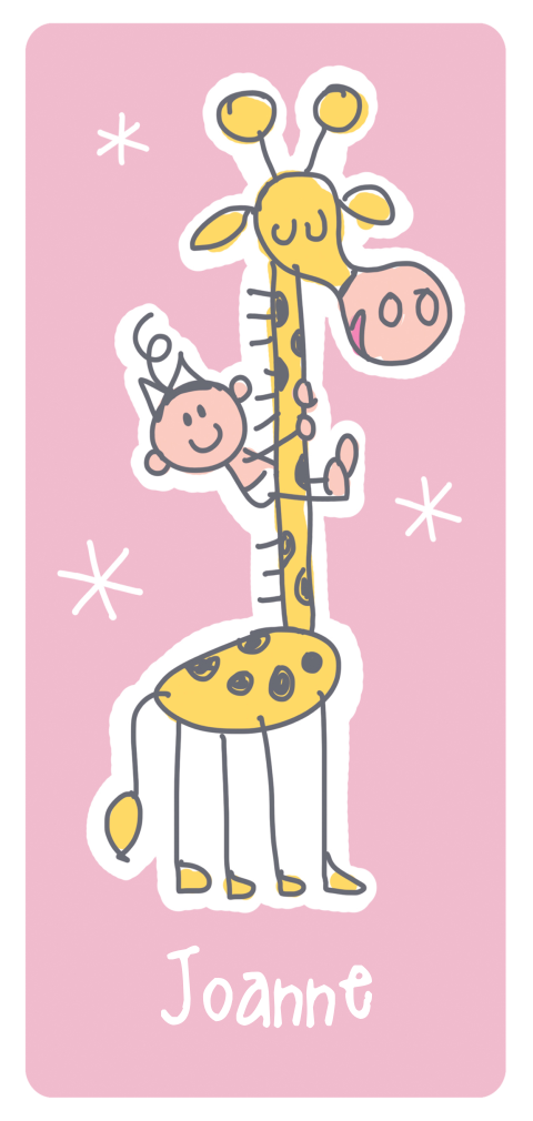 Geboortekaart met een baby meisje op de nek van een giraf