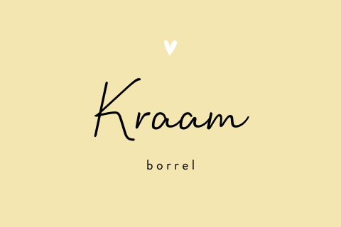 Geel kraamkaartje met wit hartje voor een meisje