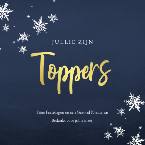 Blauwe kerstkaart met typografie toppers