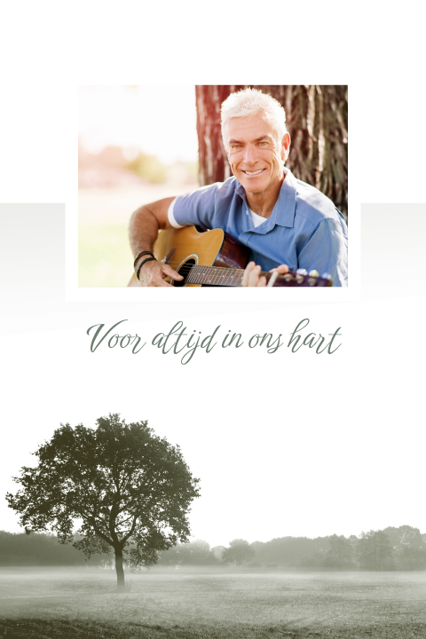 Gedachteniskaartje met boom en portretfoto