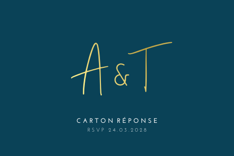 Carton réponse avec un fond bleu et des initiales dorées