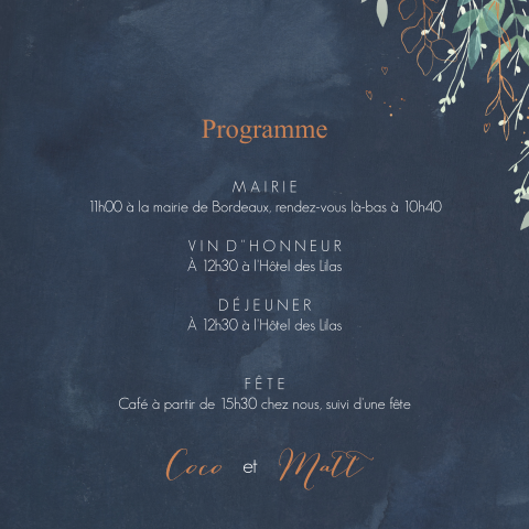 Feuillet avec des branches d'aquarelle sur un fond bleu nuit