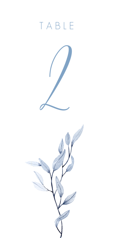 Marque table avec des fleurs bleues