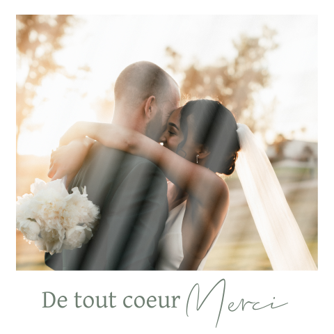 Carte de remerciement Polaroid avec une couronne d'eucalyptus