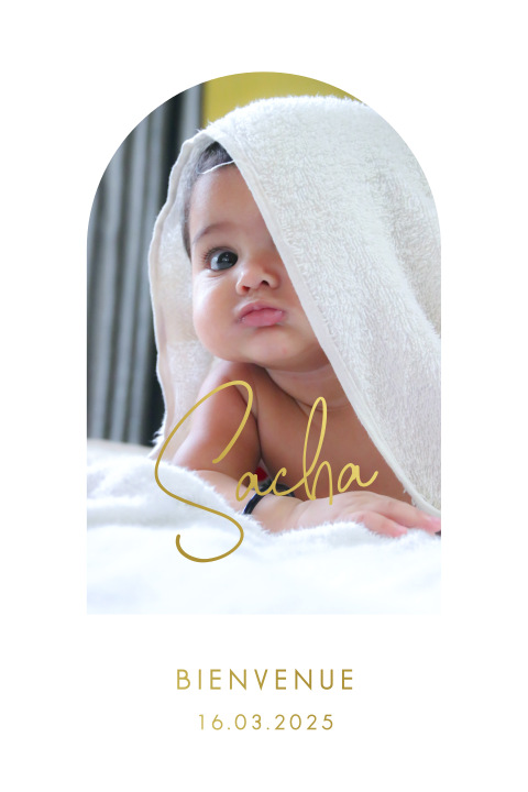Faire-part de naissance avec photo en arche et prénom en dorure