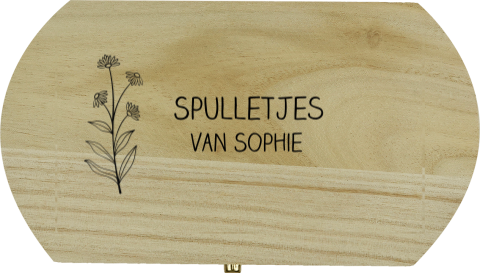 Schatkistje met naam en subtiele bloem