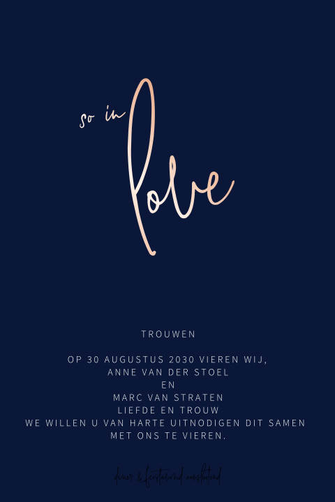 Trendy donker blauwe trouwkaart met rosegoudfolie
