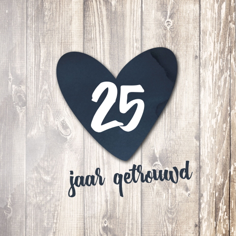 Jubileum uitnodiging hart met steigerhout