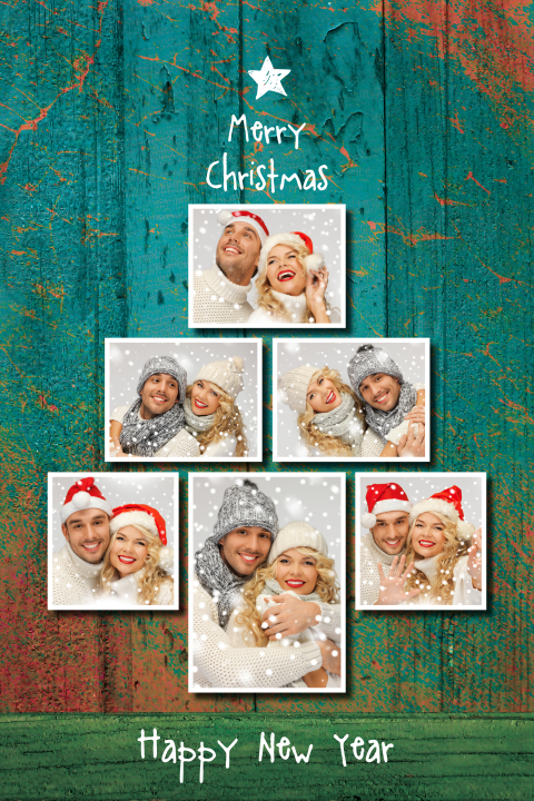 Kerstkaart fotocollage kerstboomvorm op blauw hout
