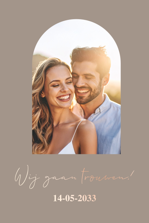 Trouwkaart met ruimte voor foto in een boog