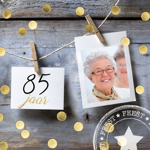 Uitnodiging verjaardag 85 jaar vrouw confettit