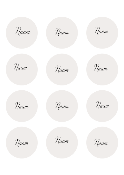 72 naamkaartjes rond 5 en half cm
