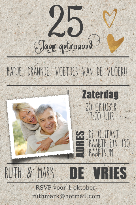 Uitnodiging 25 jaar getrouwd met gouden details en typografie