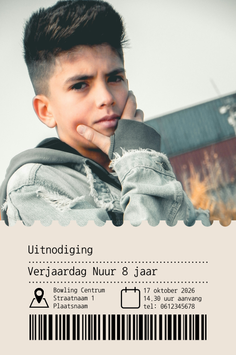 Uitnodiging kinderfeestje ticket vorm met foto