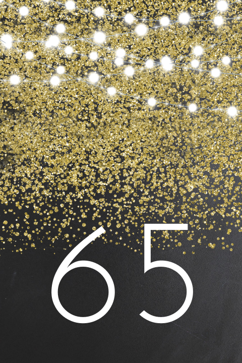65 jaar uitnodigingskaart met gouden glitters op krijtbord