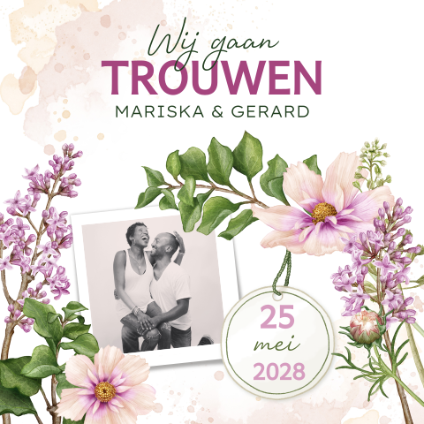 Foto trouwkaart met foto en mooi gekleurde bloemen