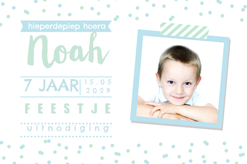 Kinderfeestje uitnodiging foto confetti jongen