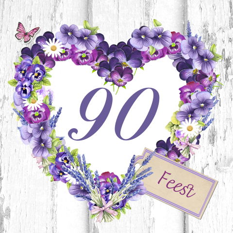 Uitnodiging 90e verjaardag hout met hart van paarse bloemen