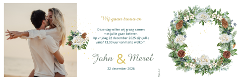 Trouwkaart botanisch met een krans rozen in drieluik formaat
