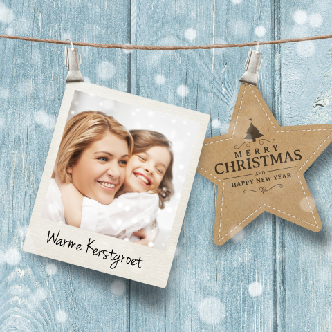 Kerstkaart eigen foto blauw hout ster