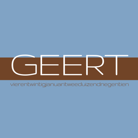 Geboortekaartje met strak lettertype