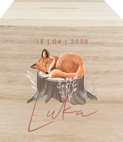 Houten spaarpot met naam en slapend vosje