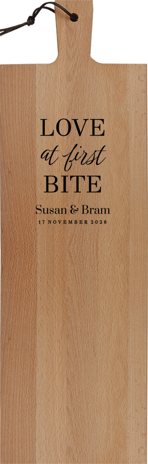Borrelplank met tekst "Love at first Bite | Staand